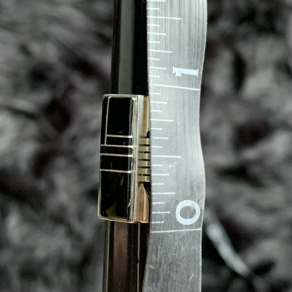 Vintage A Yazzie Navajo Onyx Sterling Silver Ring - Picture 4 of 10